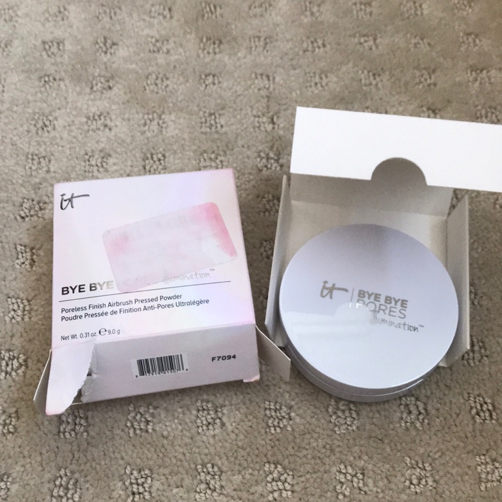 NIB & Never Used! It Cosmetics Bye Bye Pores